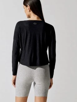 BEYOND YOGA Featherweight Morning Light Pullover