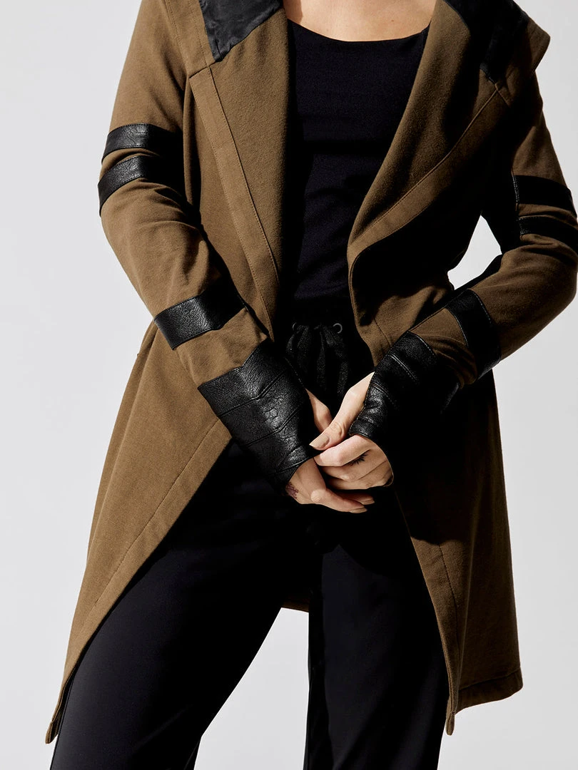 BLANC NOIR Maitri Traveler Jacket 14 BLANC NOIR Maitri Traveler Jacket