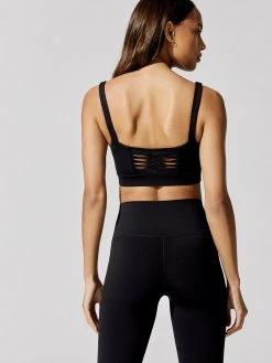 CARBON38 Square Neck Bra With Slit And Twist Back Sports Bras