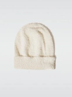 CARBON38 Carbon38 Label Eyelash Knit Beanie