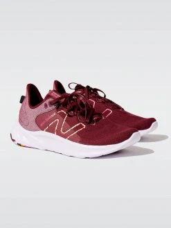 NEW BALANCE Wroavv2 Sneaker Running