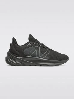 NEW BALANCE Running Fresh Foam Roav V2 Sneaker