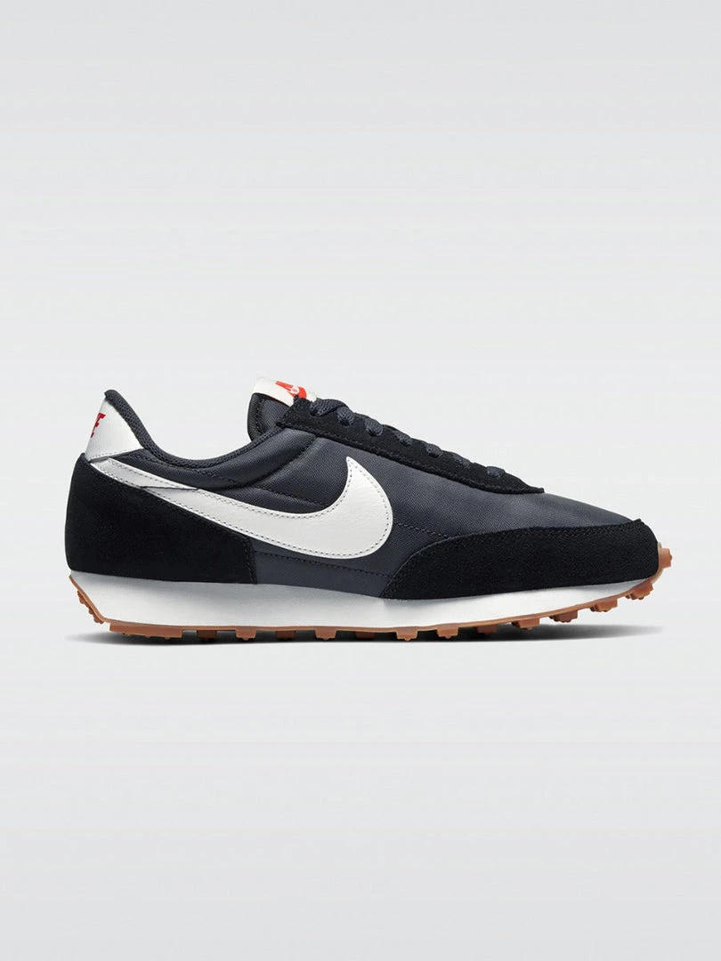 Nike Daybreak Sneaker 7 Nike Daybreak Sneaker