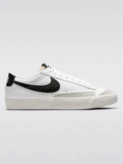 NIKE Blazer Low '77 Sneaker