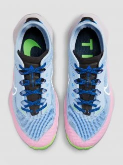 Nike Air Zoom Terra Kiger 8