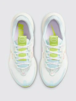 SUMMER 22 LOOKBOOK Nike React Escape Run