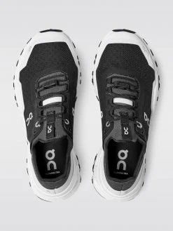 ON Cloudultra Sneaker The Essential Capsule