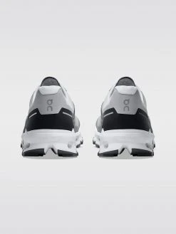 ON SHOES Cloudvista 10 ON SHOES Cloudvista