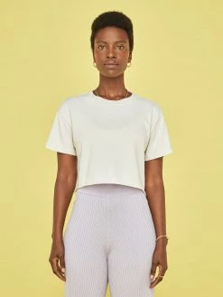 PERFECTWHITETEE New Tops Courtney Crop Tee