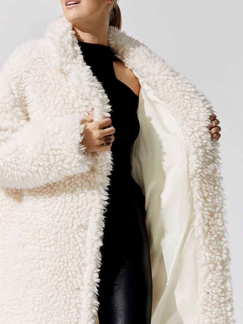 STAND STUDIO Anika Cloudy Coat Jackets & Outerwear 4 STAND STUDIO Anika Cloudy Coat Jackets & Outerwear