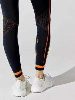 THE UPSIDE Seamless Midi Pant Leggings