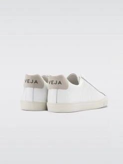 VEJA Esplar Leather Sneaker