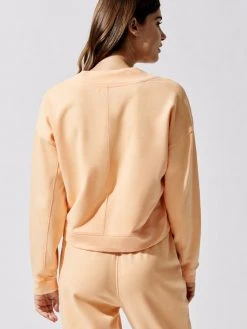 CARBON38 Long Sleeve Twist Front Top