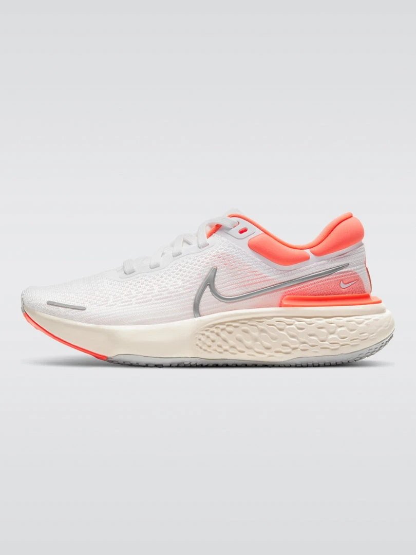 NIKE Zoom X Invincible Run Flyknit Sneaker 7 NIKE Zoom X Invincible Run Flyknit Sneaker